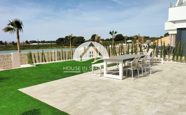 Nieuwbouw   - Villa - Pilar de la Horadada - Costa Blanca