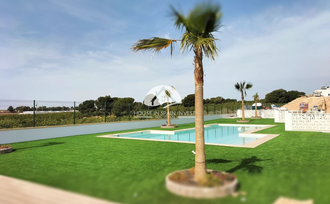 Nieuwbouw   - Villa - Pilar de la Horadada - Costa Blanca