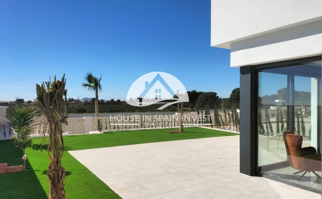 Nieuwbouw   - Villa - Pilar de la Horadada - Costa Blanca