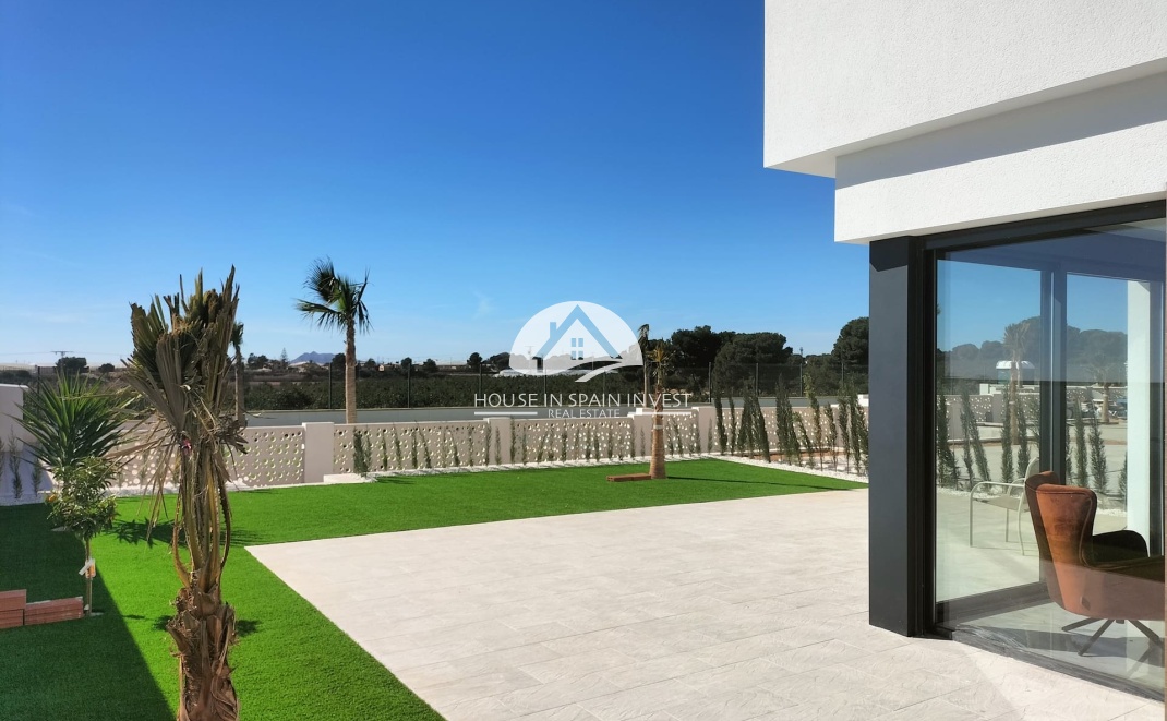 Nieuwbouw   - Villa - Pilar de la Horadada - Costa Blanca