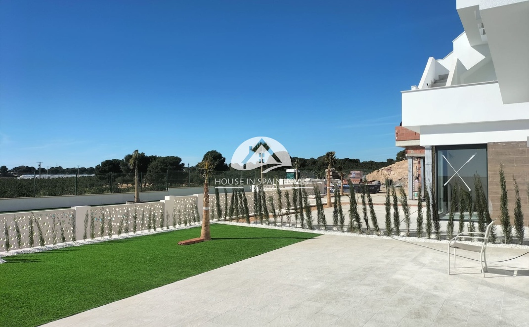 Nieuwbouw   - Villa - Pilar de la Horadada - Costa Blanca